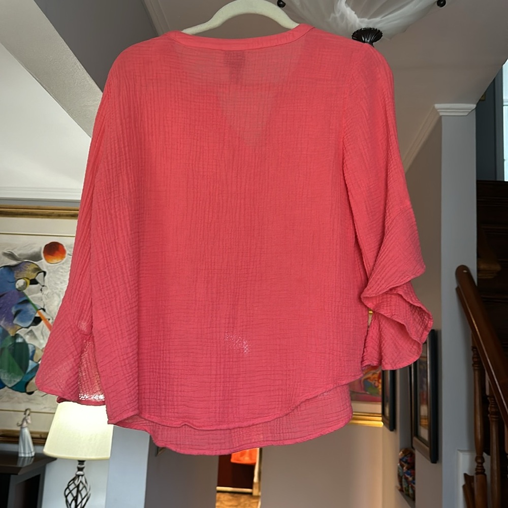 🎤🎉 Chico's Waffle Knit Bell Sleeve V Neckline Blouse Sz 1 (8/10) - Picture 3 of 8